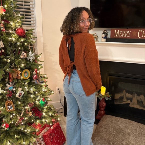 Cozy Rust Sweater - Picture 2 of 2